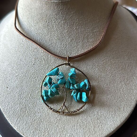 Turquoise “Tree of Life” Leather Necklace - Picture 1 of 9